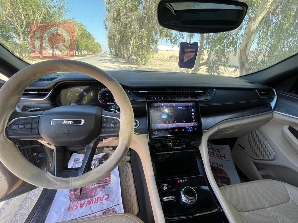 جیپ L گراند شیرۆکی